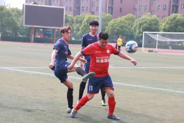 9.15日：巴萨迎战莱万特，拉菲尼亚火力全开挑战坚固防线